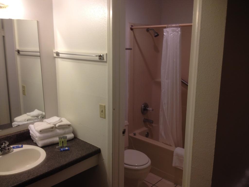American Dream Inn Elk City Buitenkant foto